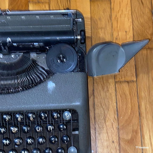 Hermes Baby Rocket portable typewriter used, Greek keyboard, vintage