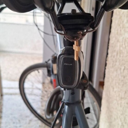 Ideal Crossmo 29 Inch Mountain Bike like new, gray red