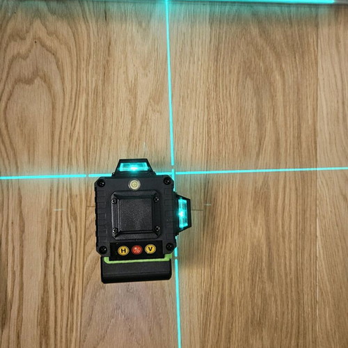 Lazer level 3D three-dimensional laser level new