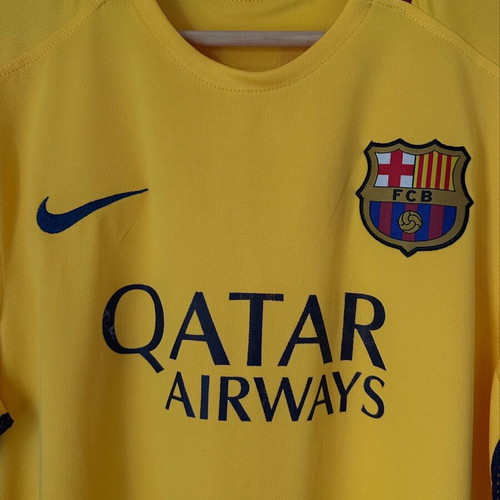 Barcelona 2015/2016 Away Football Jersey Size L Like New