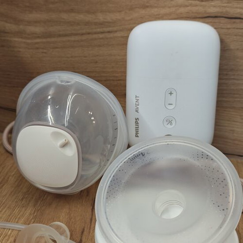Philips Avent Hands Free Breast Pump like new