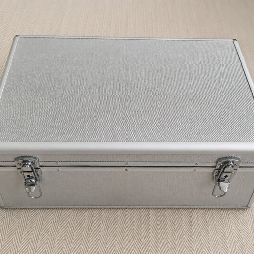 Vintage Aluminium CD Storage Case used, capacity 800 CDs with indexed sleeves