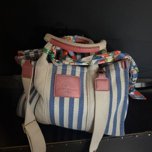 Kurt Geiger handbag used, blue, size medium