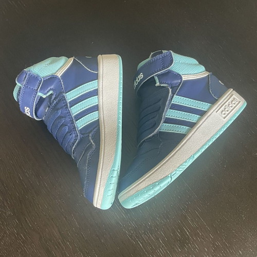 Adidas kids sports boots like new, size 27, blue