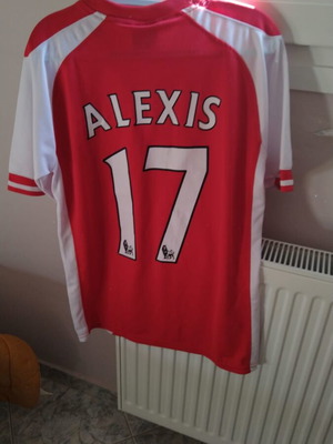 Alexis Sanchez Arsenal Football Shirt Excellent Quality
