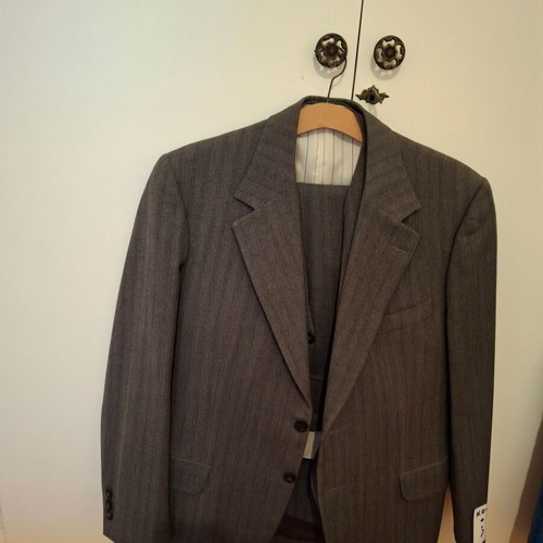 Wool suit gray Large 2000s like new with vest
