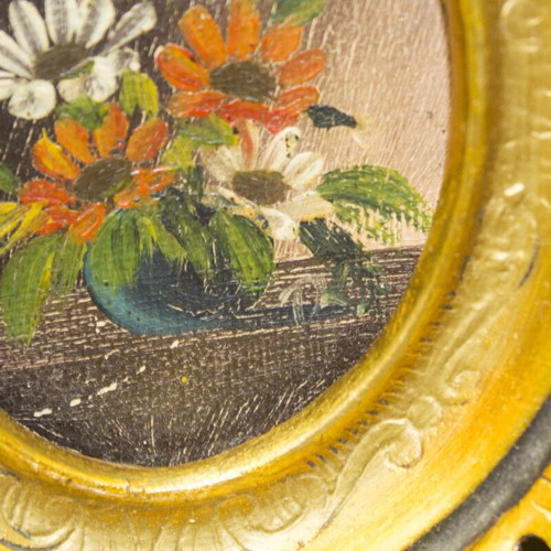 Pair of small oval paintings with embossed gold frames, like new
