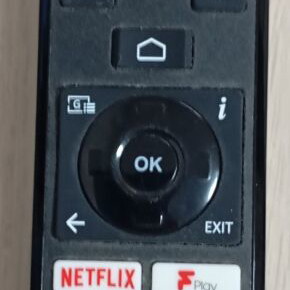 Toshiba CT-8556 remote control