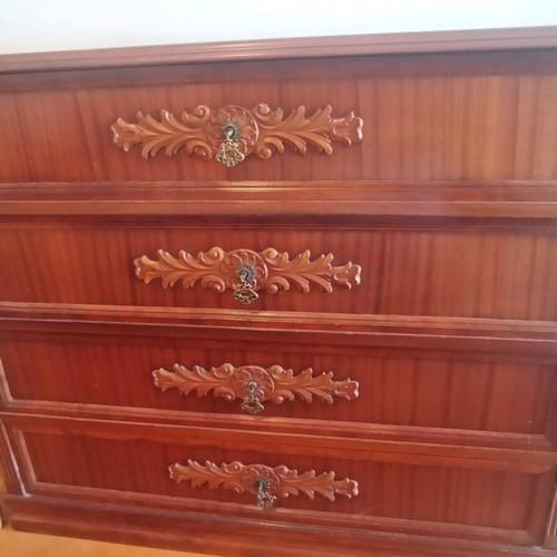 Bedroom set of 3 pieces like new with double bed, mattress and two nightstands