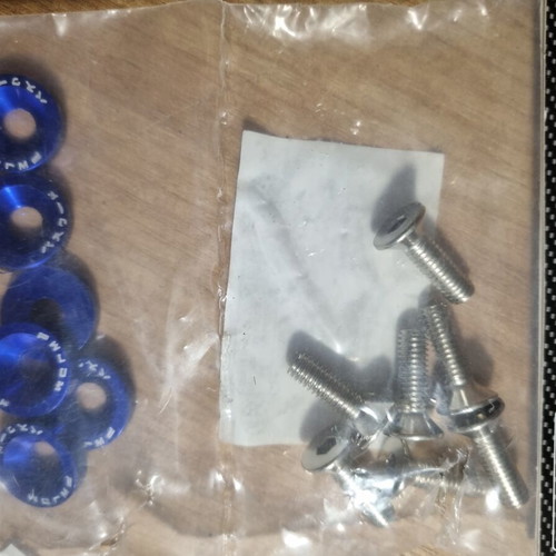 Blue M6 Screws new