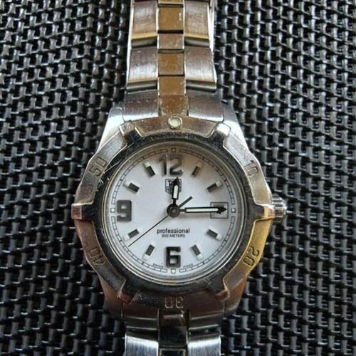 TAG Heuer Professional 2000 WN1311-0 Swiss Made women's watch used, silver