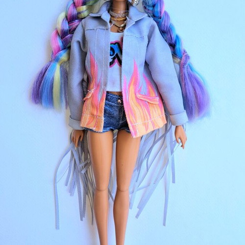 Barbie Extra Doll #5 like new