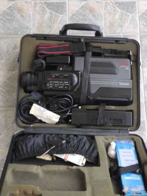Panasonic Videocamera M5 VHS Like New