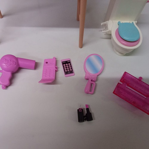 Barbie furniture and beauty accessories set like new