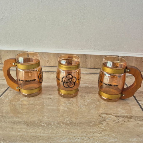 Glass beer mugs like new, set of 3 pieces