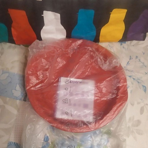 Tupperware red silicone cake and tart mold