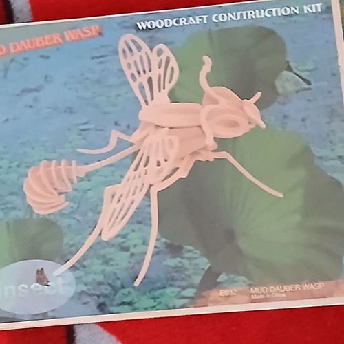 Wooden 3D Wasp Puzzle new