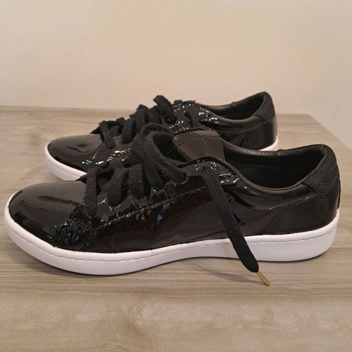 Keds women's athletic shoes like new, size 37.5, white