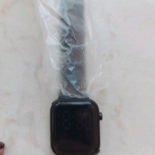 Electronic watch new, black, unisex