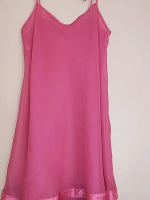 Fontana di Vita women's pajama set like new, pink, small