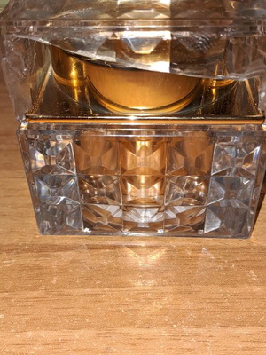 Κουτί ενυδατικής κρέμας προσώπου 50ml μεταχειρισμένο, άδειο