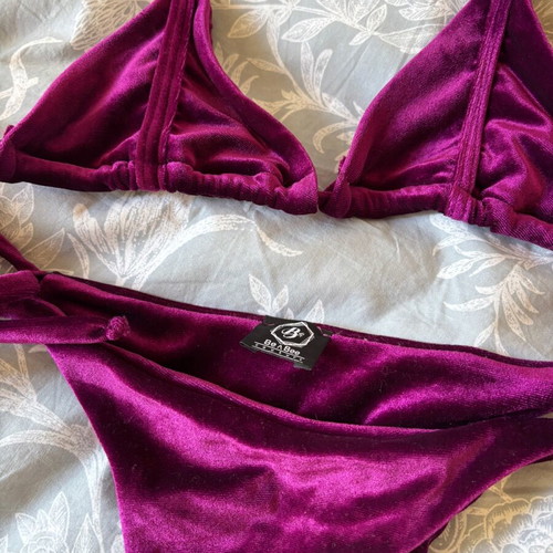 Be a Bee Couture bikini set purple velvet like new, size small