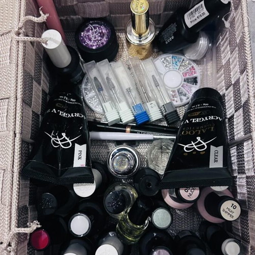 Nails artist starter kit like new, professional nail care set
