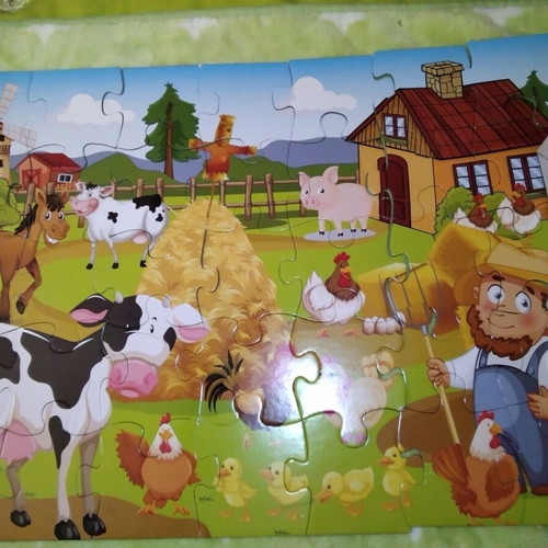 Happy Farm and Animal puzzles used, 2x35 pieces