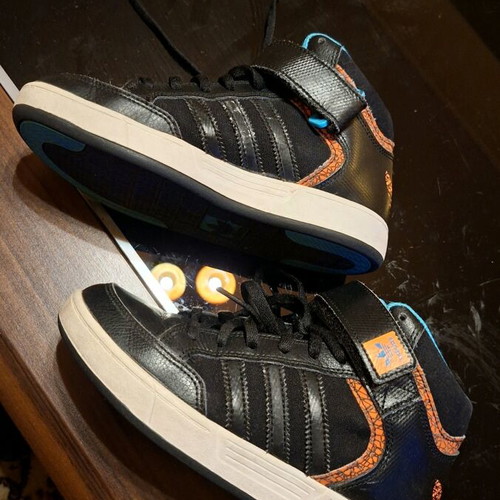 Adidas Originals kids sneakers size 35 like new, black with turquoise details