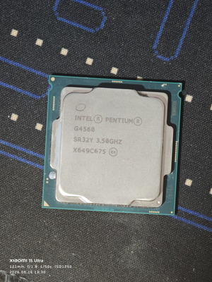 Intel Pentium G4560 processor like new, 3.5GHz, Socket 1151