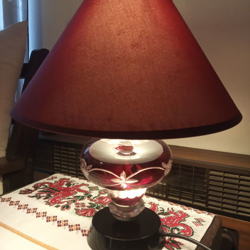 Glass table lamp with engraved red body and shade