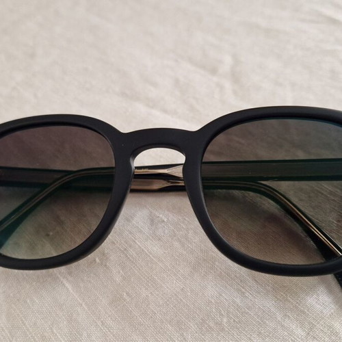 David Beckham sunglasses new, black and gold