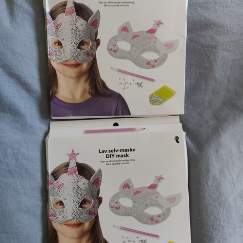 DIY masks and glitter play set new, pack of 4