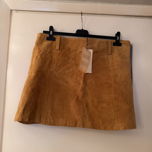 Zara beige leather skirt new, size XL with broken zipper