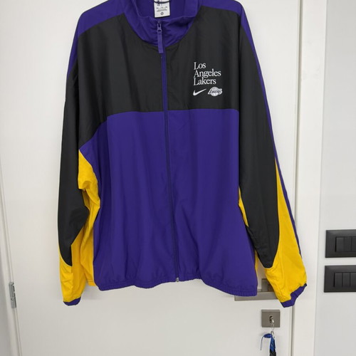 Nike NBA set with tags new