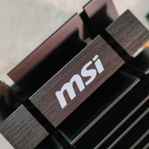 MSI GeForce GT 730 2GB graphics card like new, low profile