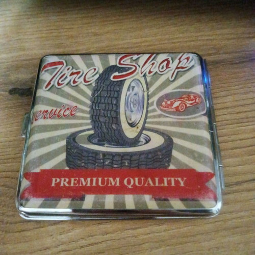 Tobacco case vintage like new