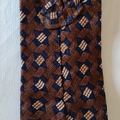 Prince Oliver Collection tie like new, 100% natural silk, brown and blue