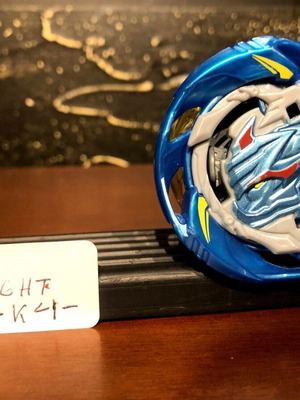 Beyblade Burst Turbo Air Knight K4 12Expand Eternal-S figure like new