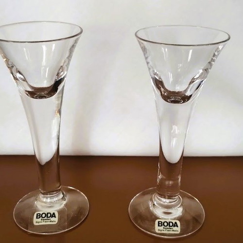 Boda Snubbar Crystal Liqueur Glasses New Vintage Set of 2