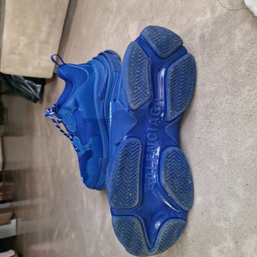 Balenciaga shoes size 43 blue like new