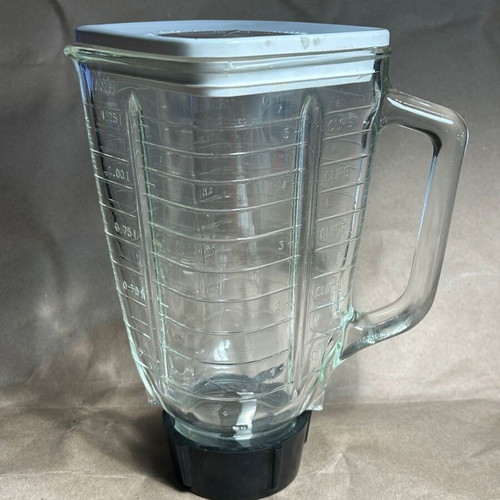 Oster Blender with Glass Jar new