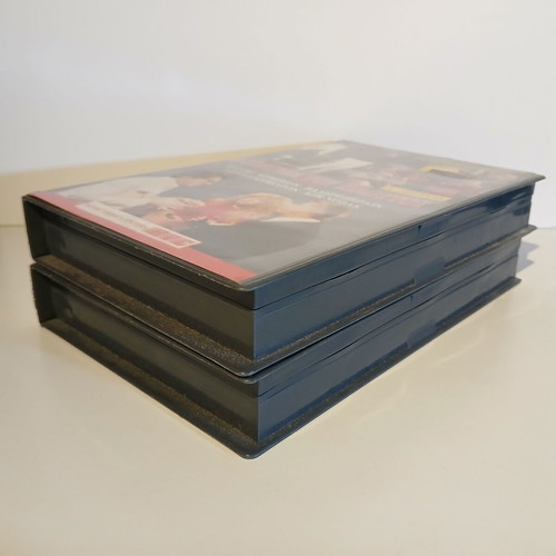 VHS 2 x Video Cassettes 1983 Malibu - The Charm of Pluto TV Mini Series used