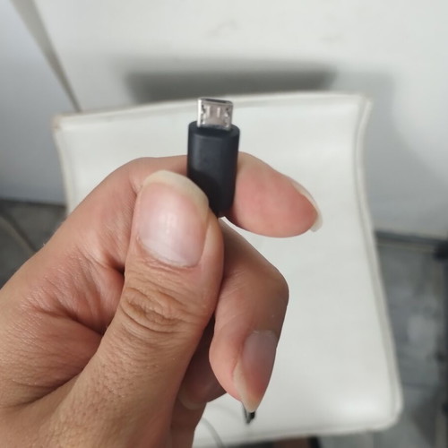 Nokia micro-USB Type-B charger 5V 0.55A