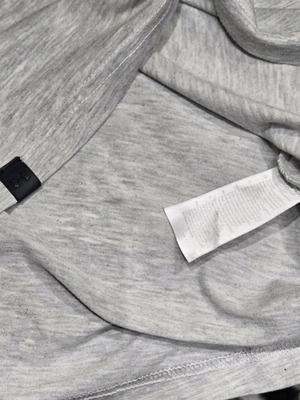 Under Armour t-shirt gray like new, size XXL