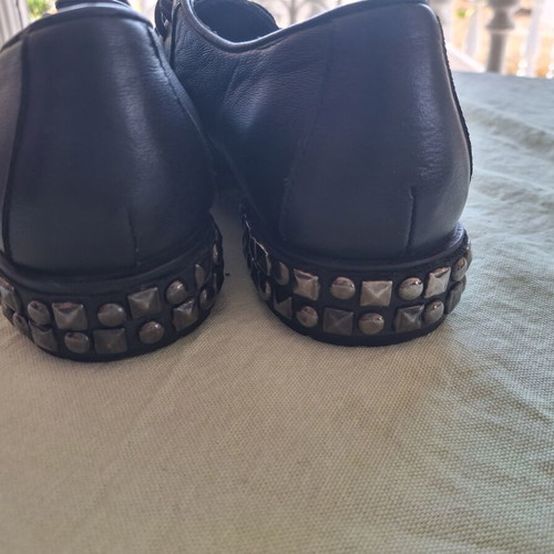 Women's leather Oxfords size 37, like new, black