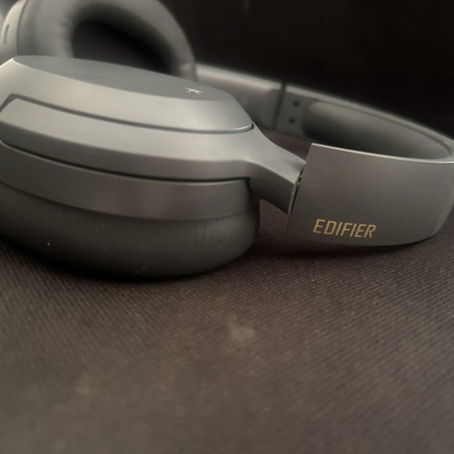 Edifier headset W820NB Plus like new, wireless, active noise cancellation