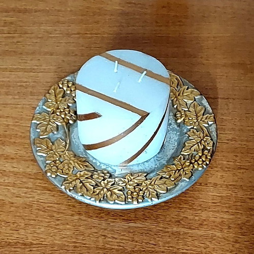 Christmas plate with candle new