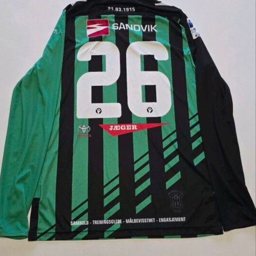Football jersey original rare like new