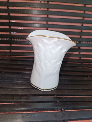 Limoges porcelain candle holder like new, white decorative
